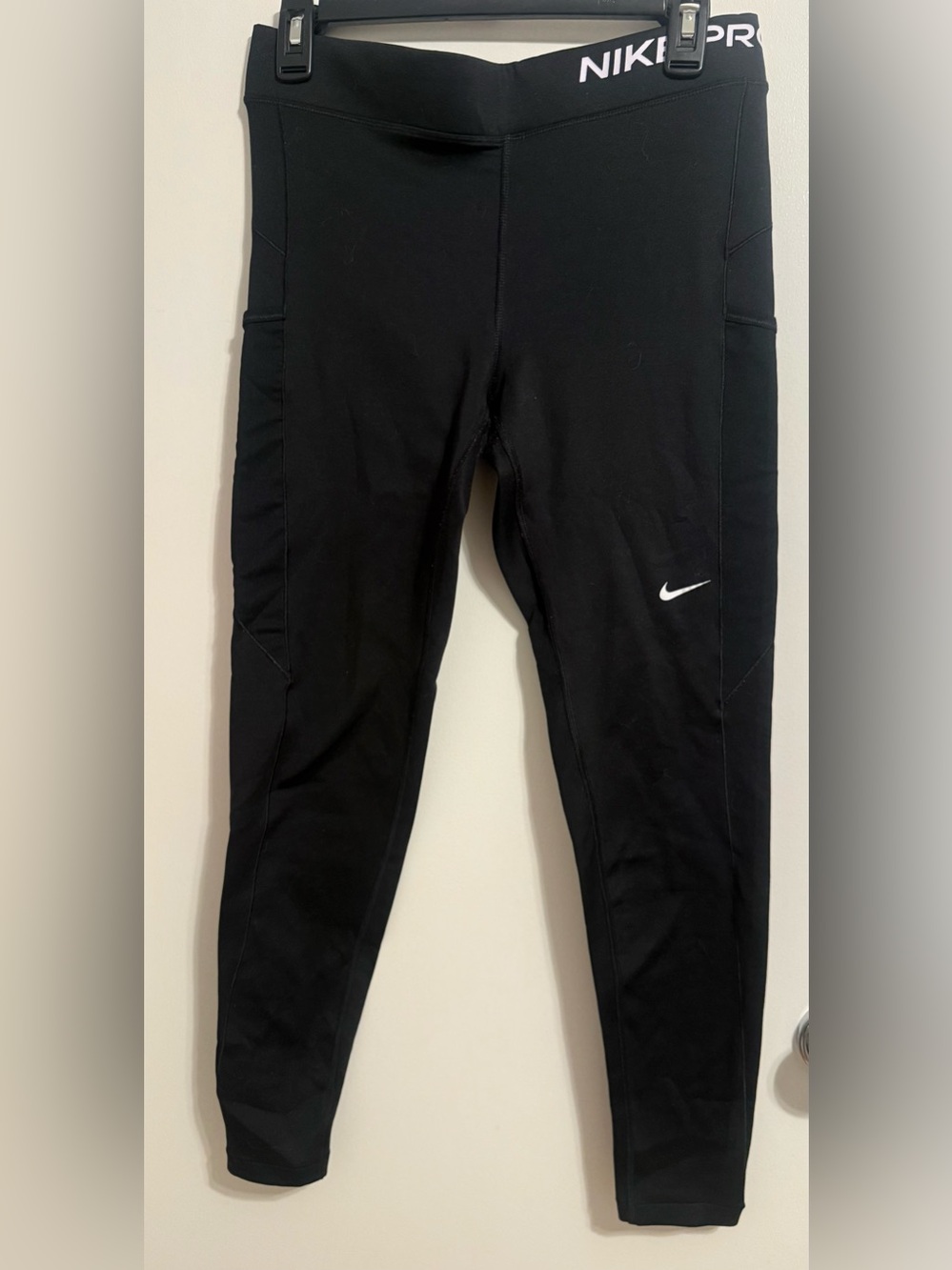 Women’s Nike Pro Therma-Fit Leggings